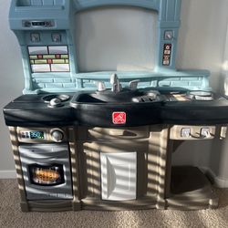 Step2 Play Kitchen
