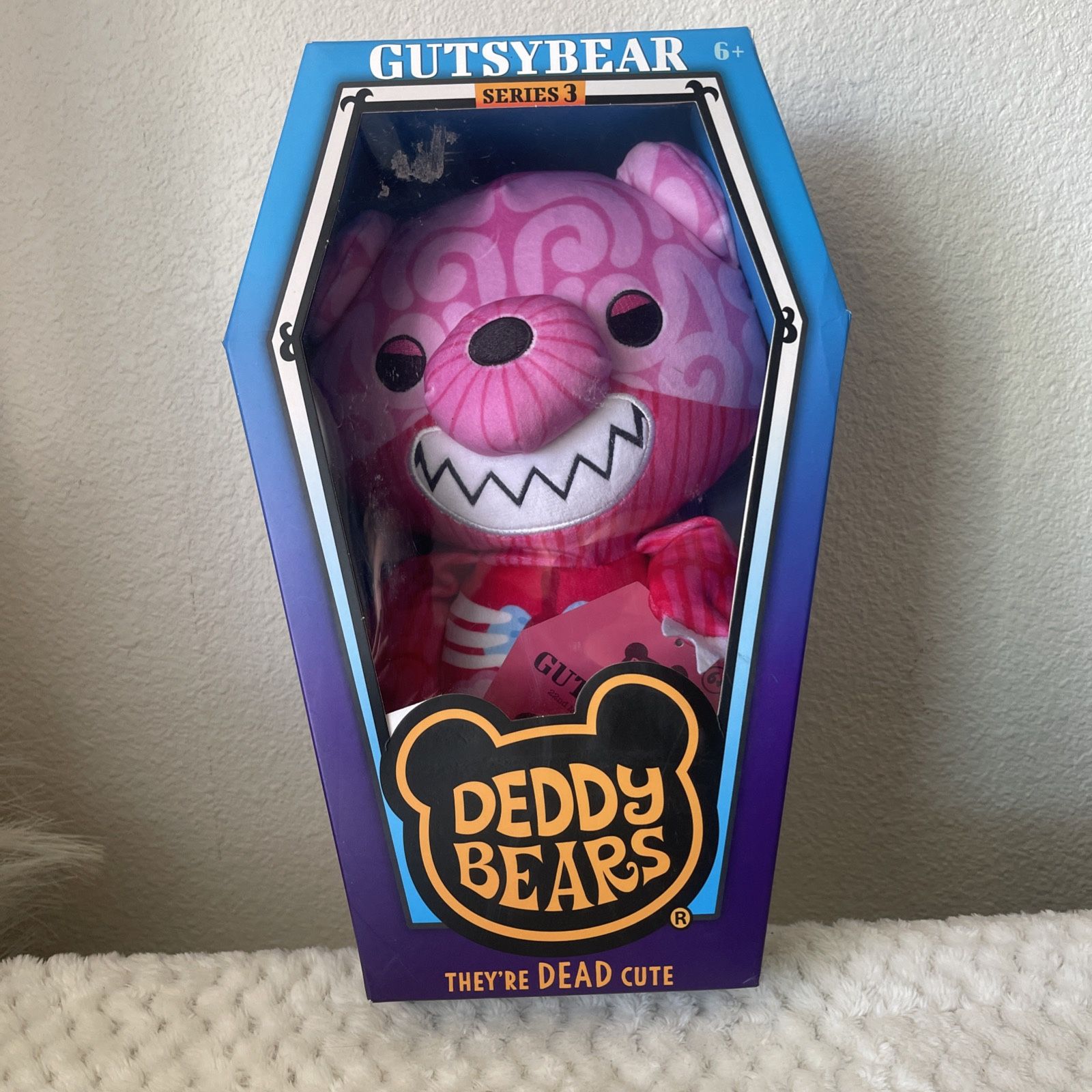 Series 3 Plush In Coffin - Gutsybear - Deddy Bears