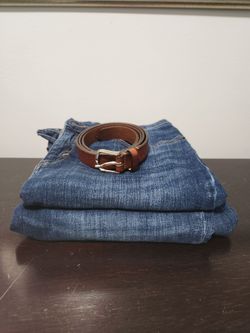 Women's Jeans & Belt