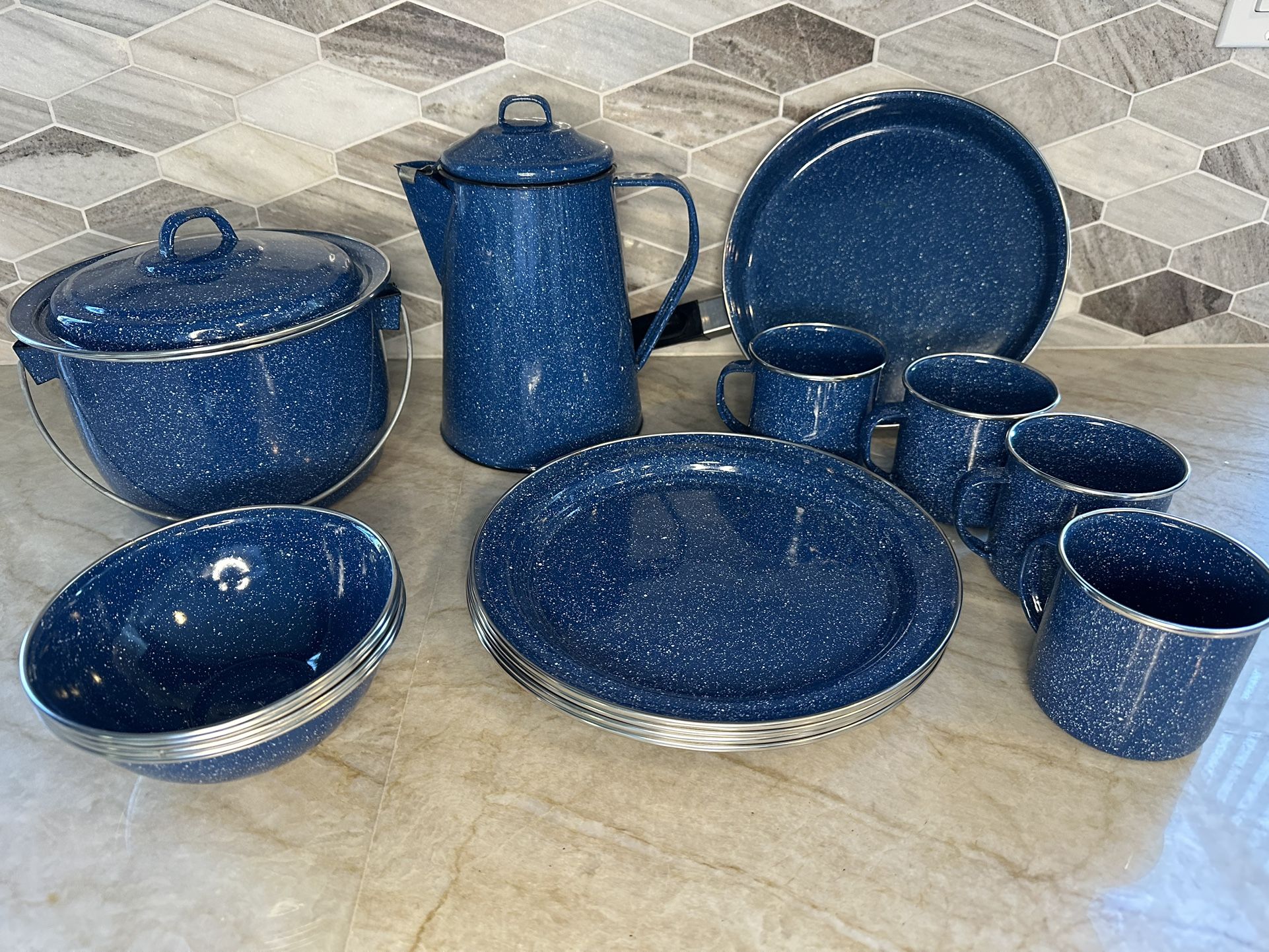 Blue Enamel Camping Set- Serving For 4 , Skillet, Pot W/lid Snd Kettle