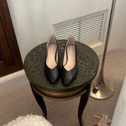 Colehaan Tia Pointed Black Leather Flat Size: 9 USA