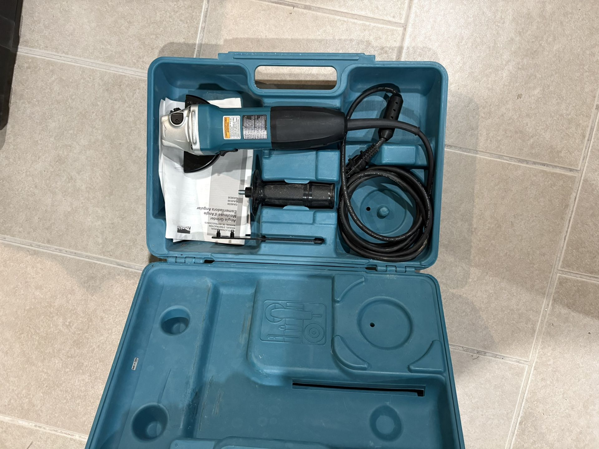 Makita Electric Angle Grinder (New)