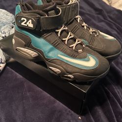 2011 Nike Air Griffey Max 1 "Black Freshwater" Custom Screw In Golf Spikes 9.5