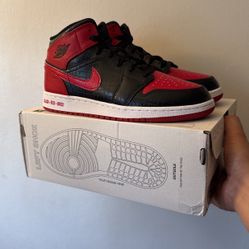 Jordan 1 Bred Text (7y)