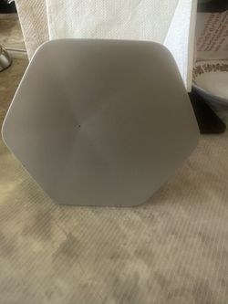 1 Plume Superpod Home/work  Model B1A WiFi Router