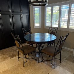 Dining Table + 4 Chairs