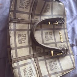 Steve Madden