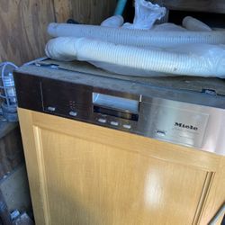 Miele Dishwasher 