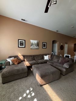 Large Brown Microfiber Sectional Sofa with Ottoman
