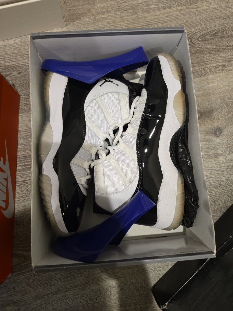 Jordan 11 Concord Used Size 11