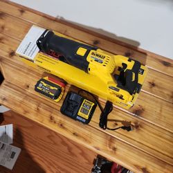 Dewalt 60V Sawzall, 'Flexvolt' Battery, Charger