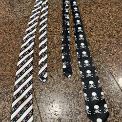 2 pirate Skull Ties