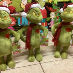 Grinch Door Greeter