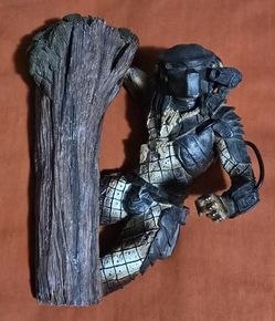 Predator Diamond Select Wall Sculpture Authentic Limited Edition