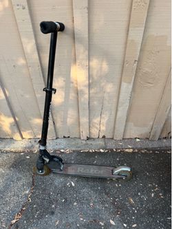 Razor scooter