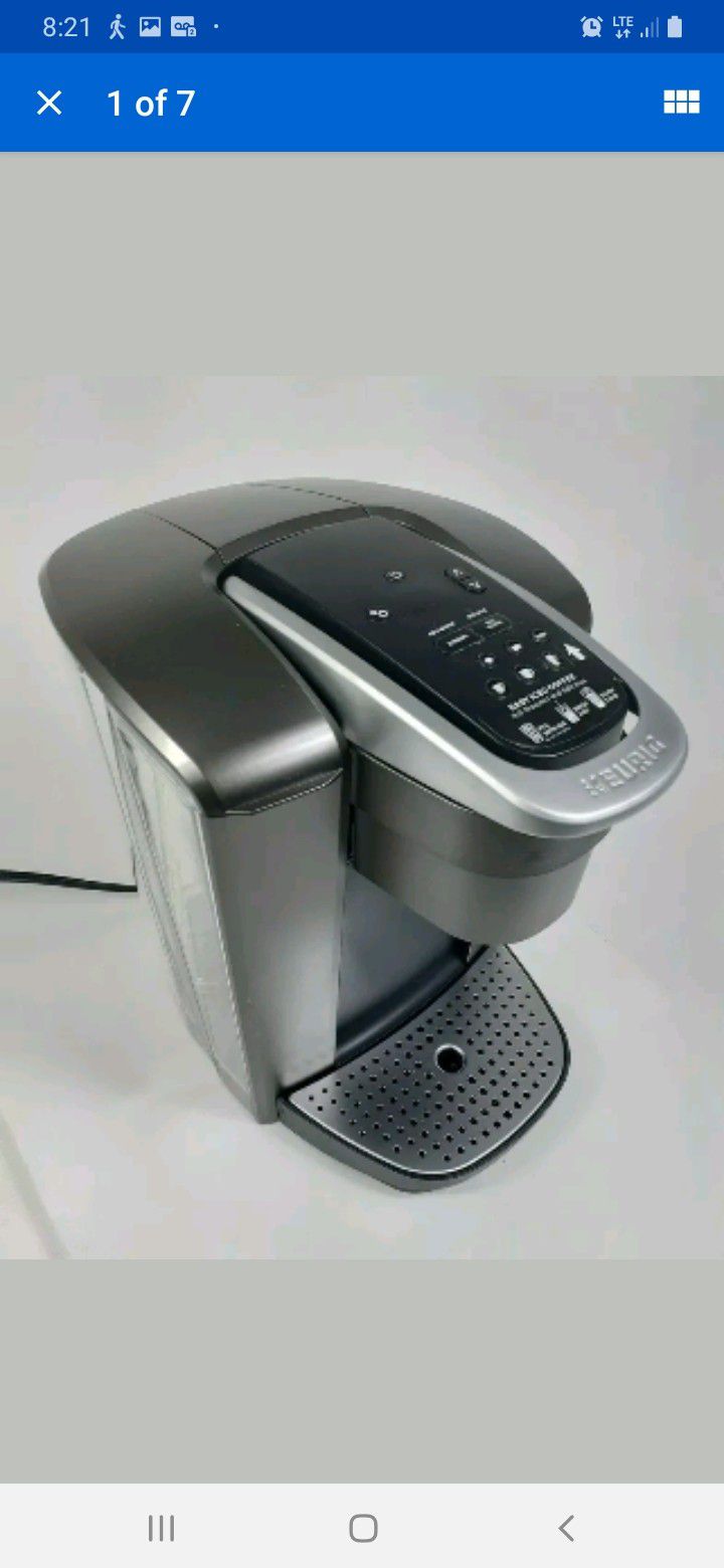 Keurig K-Elite Coffee Maker With Iced Coffee Capabilities. K-Cup Brushed Silver