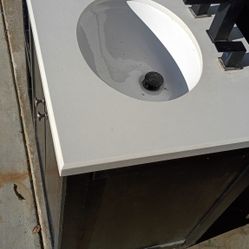 BATHROOM VANITY 