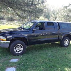 2004 Dodge Dakota