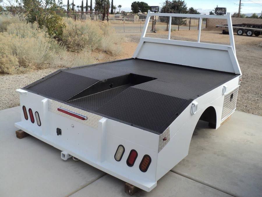 The "WESTERN WHITE WRANGLER" Skirted Hauler Flatbed. auto parts accessories
