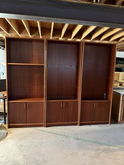 Wooden Shelf’s Office Furniture
