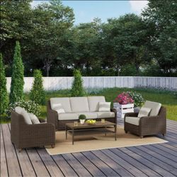 Thomasville Barston 4-piece Outdoor Patio Seating with Kick-out Foot Rests $1999.99