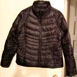 The North Face puffer women's jacket-black