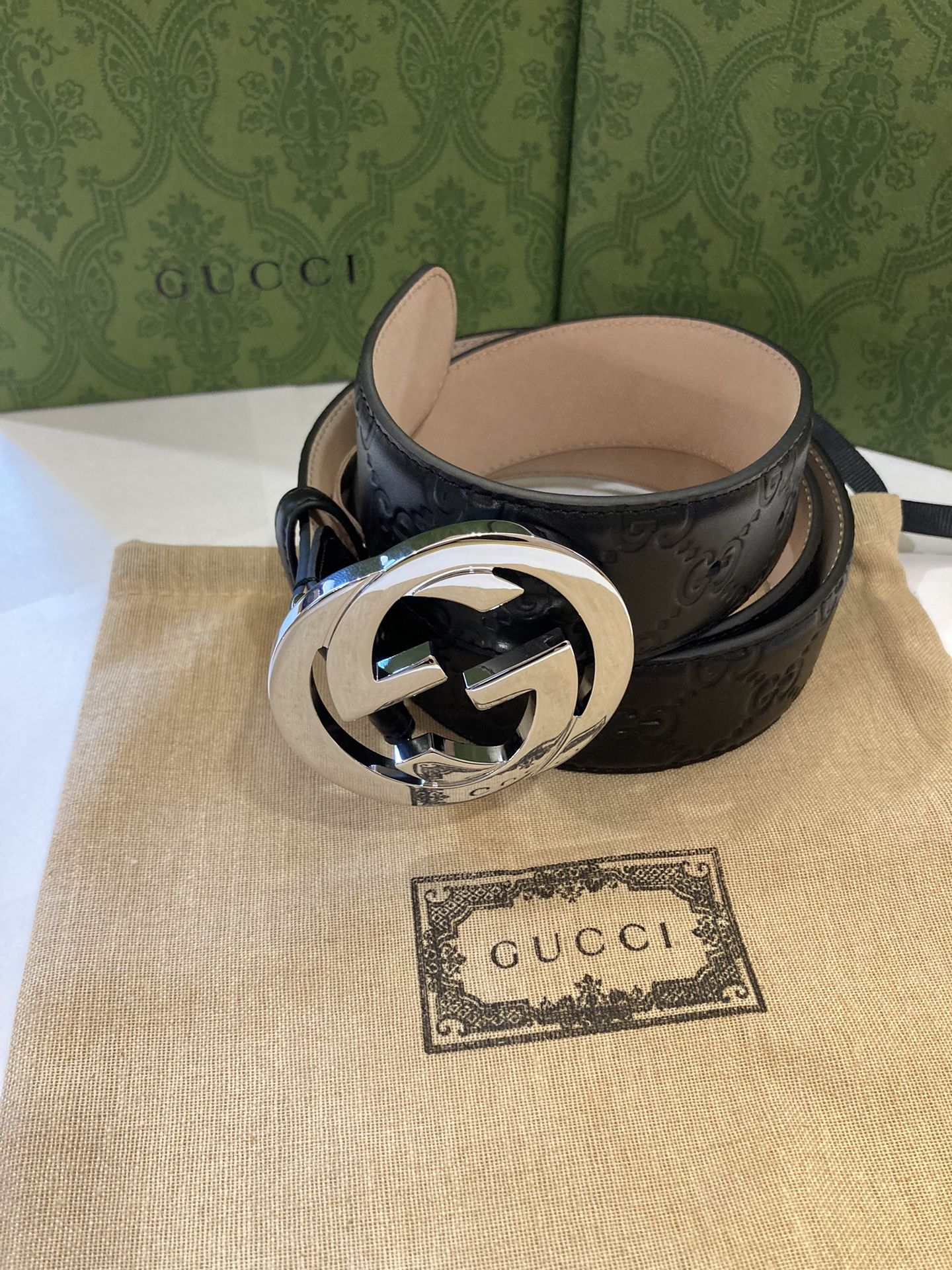 Gucci Black Leather Supreme Belt. Brand New