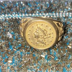 Gold plated ring Habló Español 