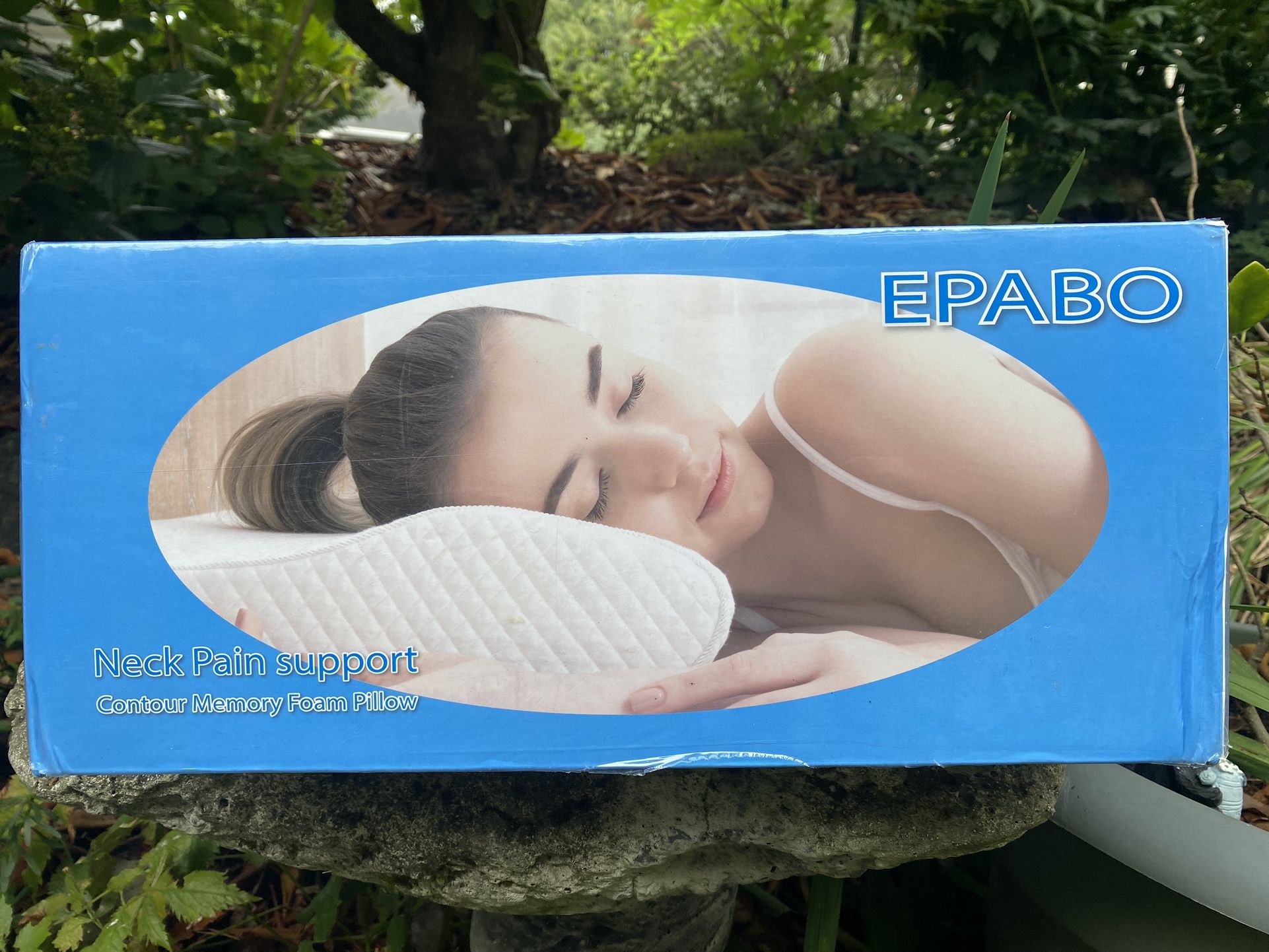 LUXURIOUS CONTOUR MEMORY FOAM PILLOW