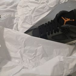 Nike Jordan 4 Retro OG SP
Undefeated (2025)