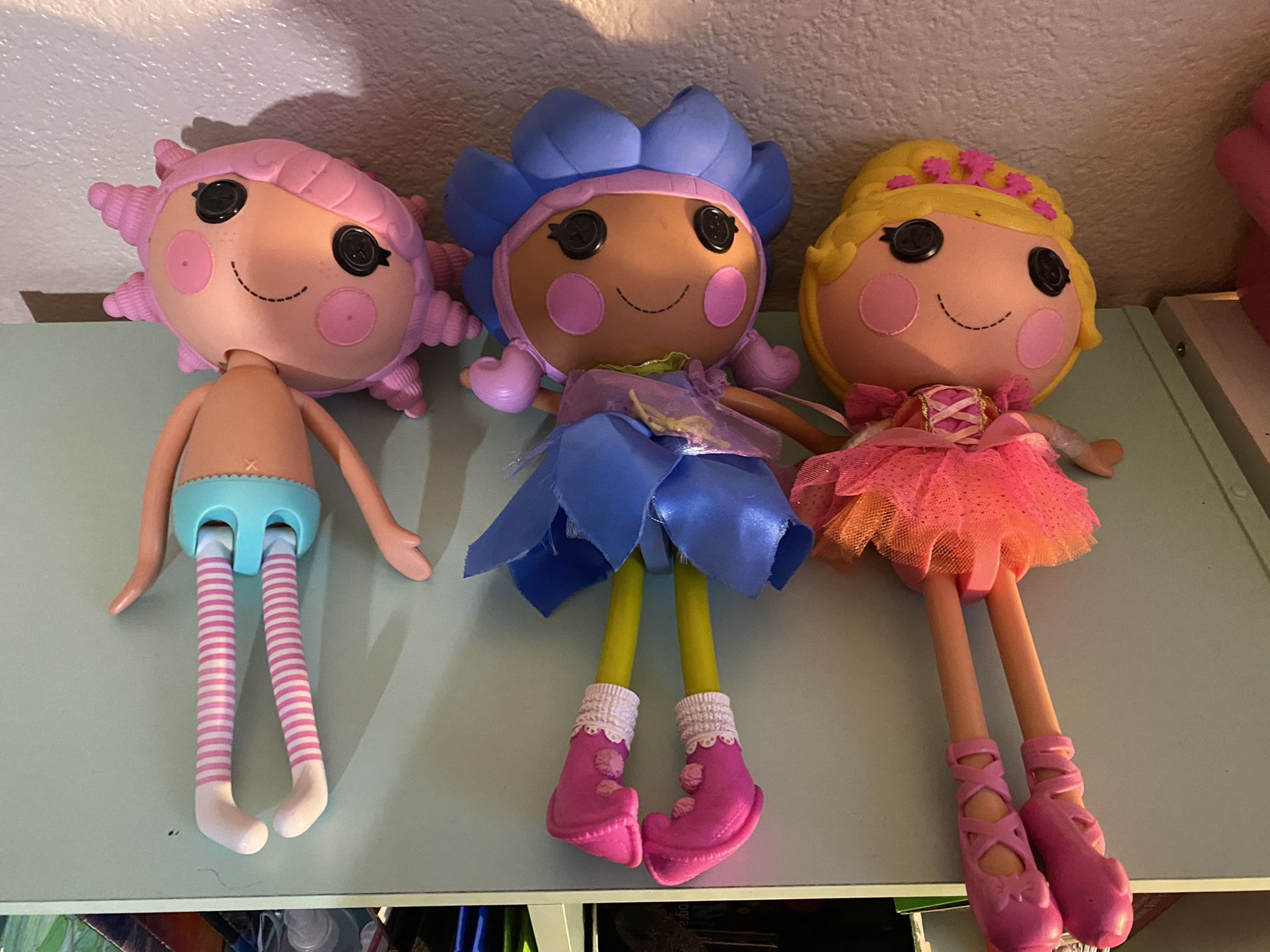 3 Lalaloopsy Dolls