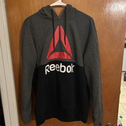 Women's Gray Sweatshirt