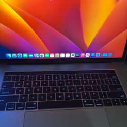 Apple 2017 MacBook Pro With Touchbar 