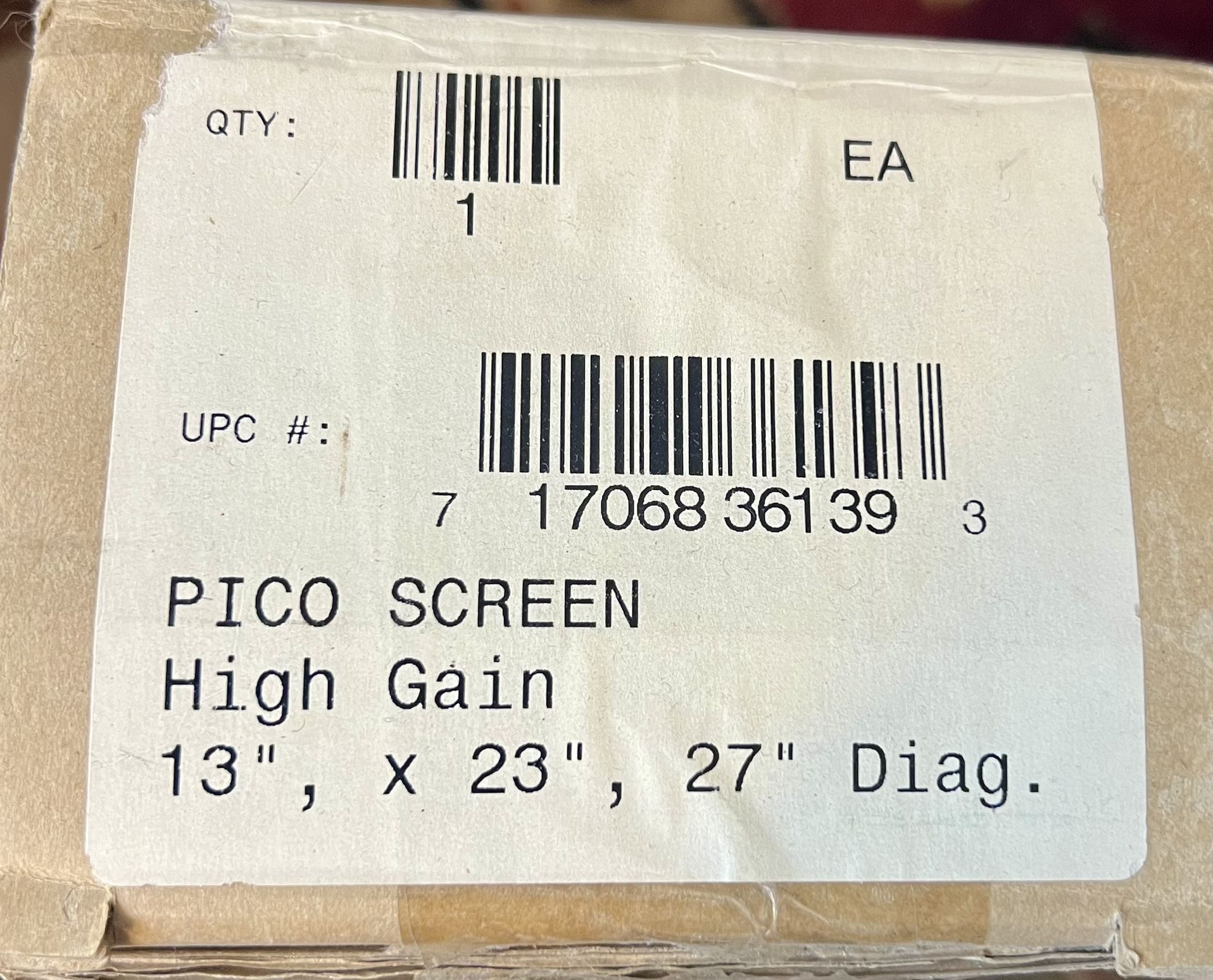 Projector Screen New(DA-LITE)