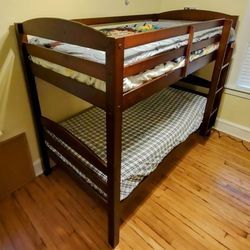Solid Wood Twin Bunk Beds Or Two Single Twin Beds