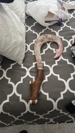 Disney Maui toy hook