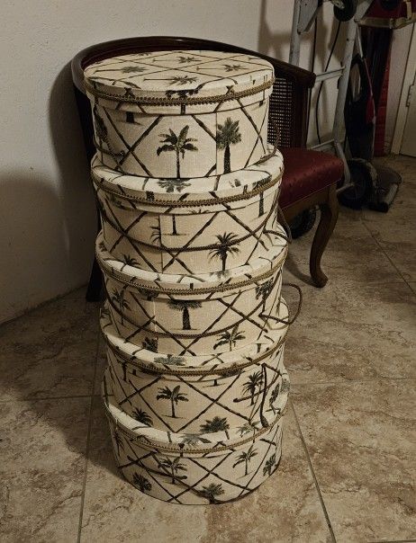 Nesting Storage Boxes