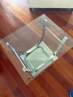 Table / end table