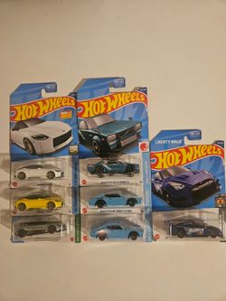 Hot Wheels Nissan Collection – 8 Cars. Open to all offers.