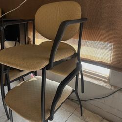 Office Chairs 