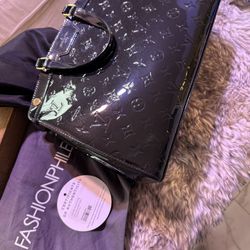 LOUIS VUITTON Vernis Brea MM 