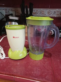 MAMA Baby Food /  Smoothie  Maker