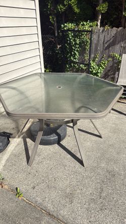 Free Glass table and chairs