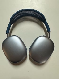 AirPods Max 1st generation *used*