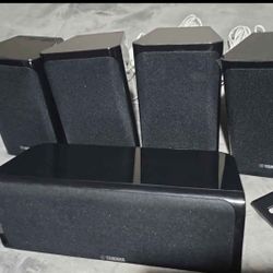 YAMAHA RX-V479 Receiver Speaker & Subwoofer 
