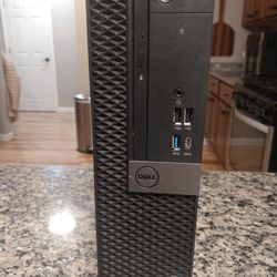 Dell Desktop Computer 