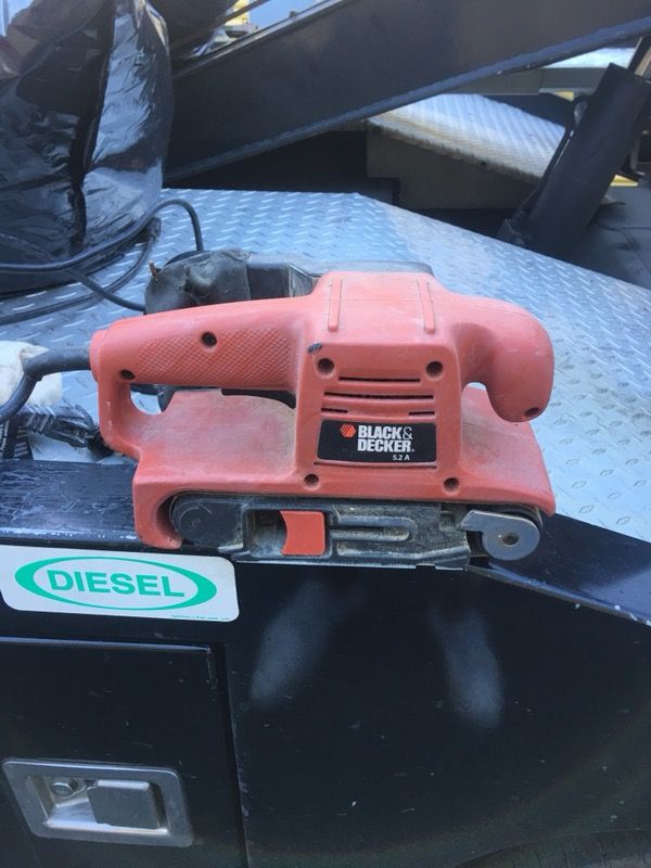 Black and decker belt sander