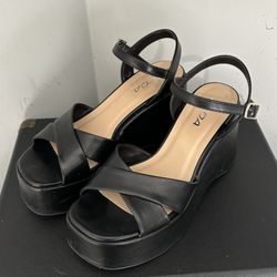 Black Platform Heels 
