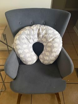 Free rocking chair and floatie