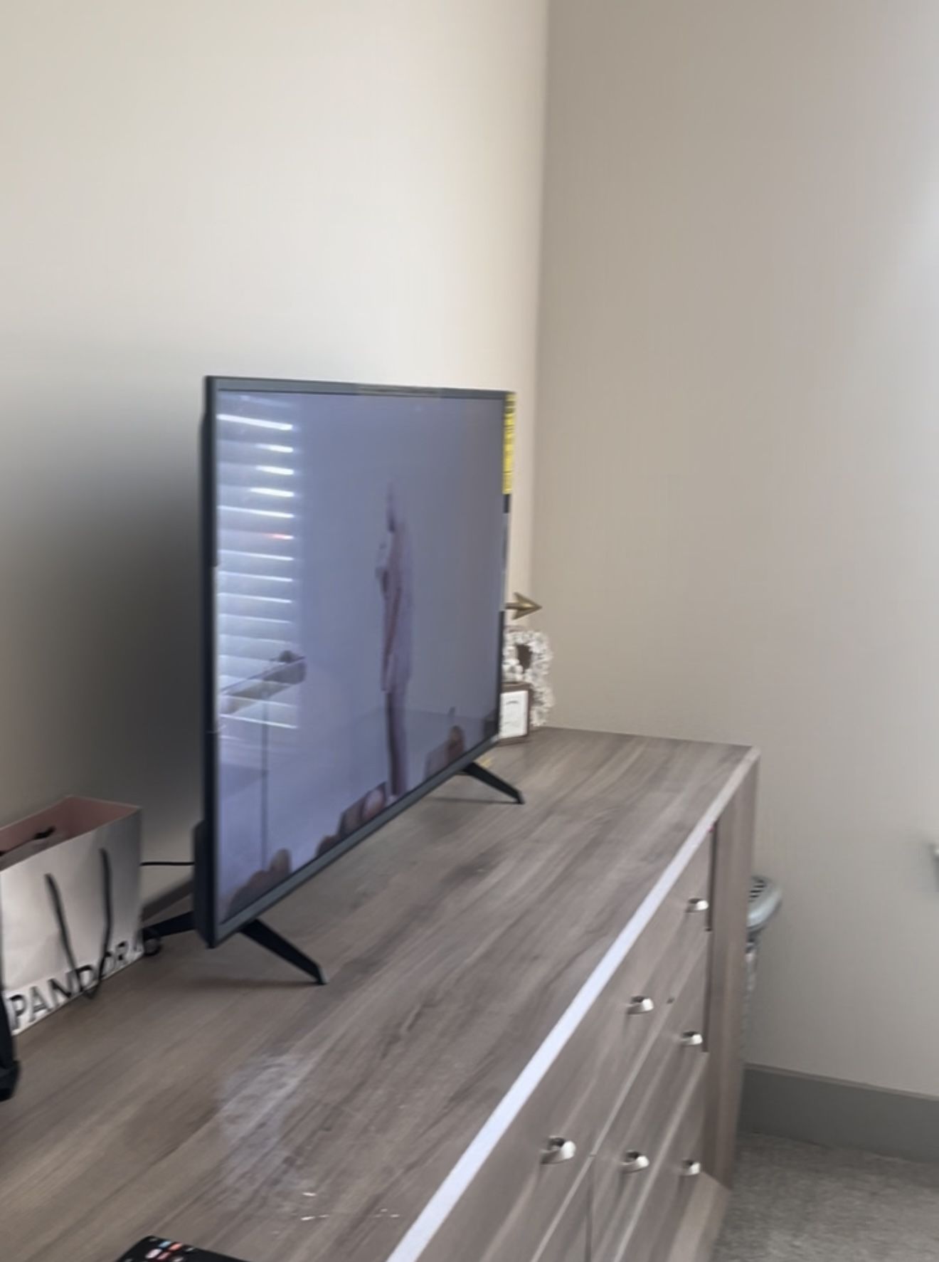 6 Drawer Dresser